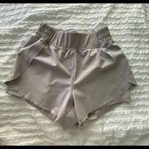 layers 8 lilac running shorts